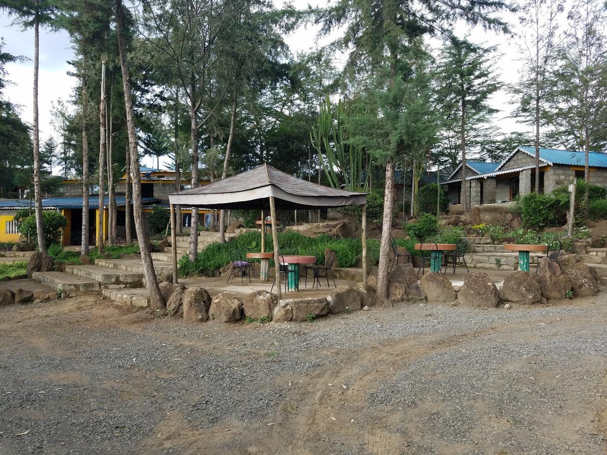 Triple Eden Resort - 나이바샤 외부 사진